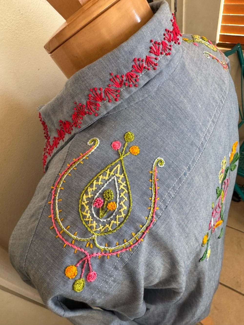 Big Mac JCPenney vintage 1970s chambray hand embroidered shirt men’s XL 70s 60s - Picture 14 of 17